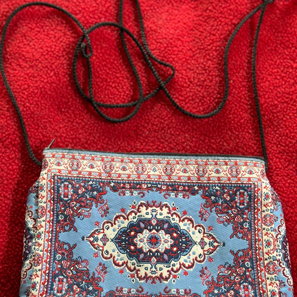 Crossbody purse.